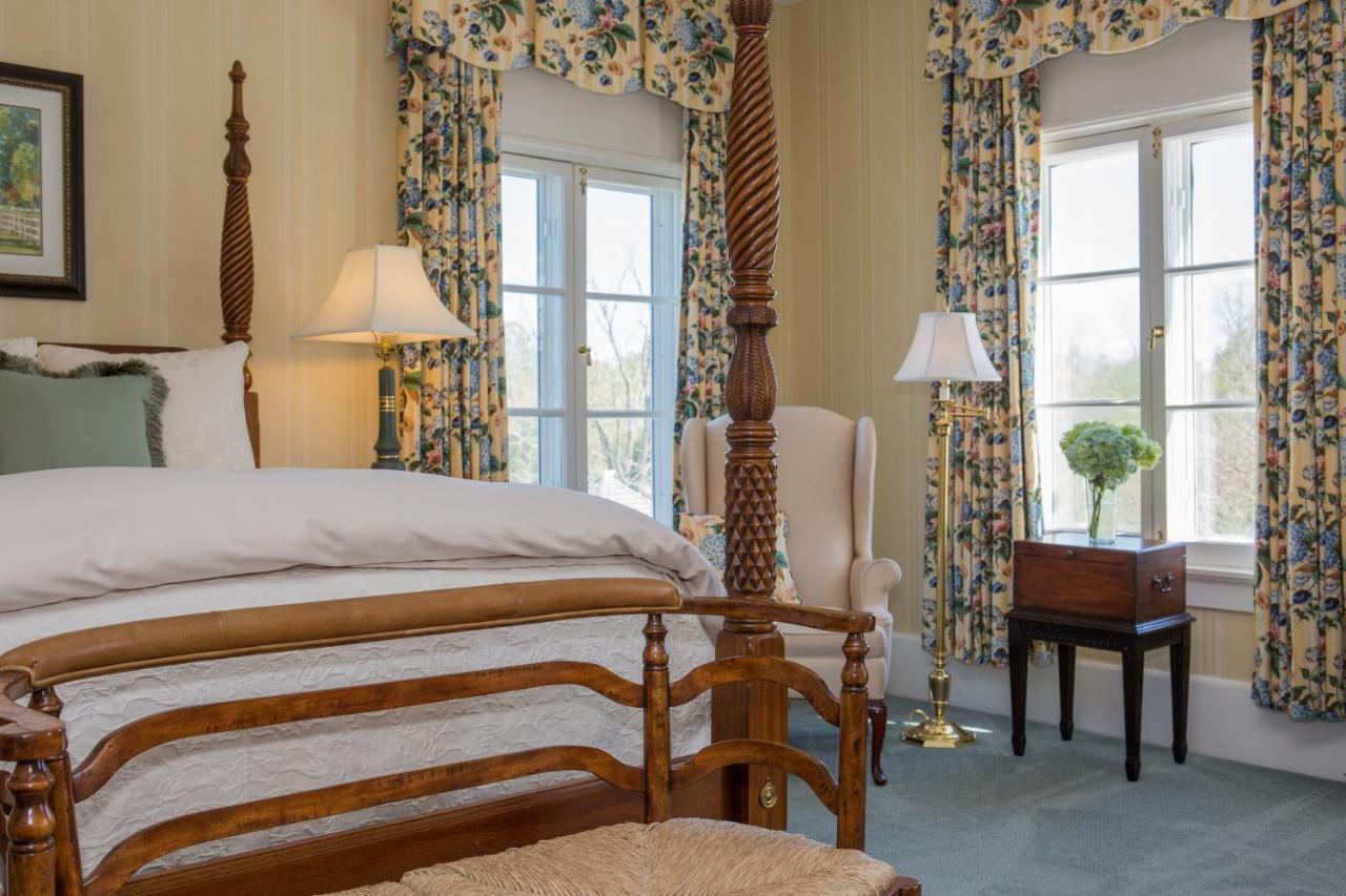 Inn At Warner Hall Gloucester Buitenkant foto